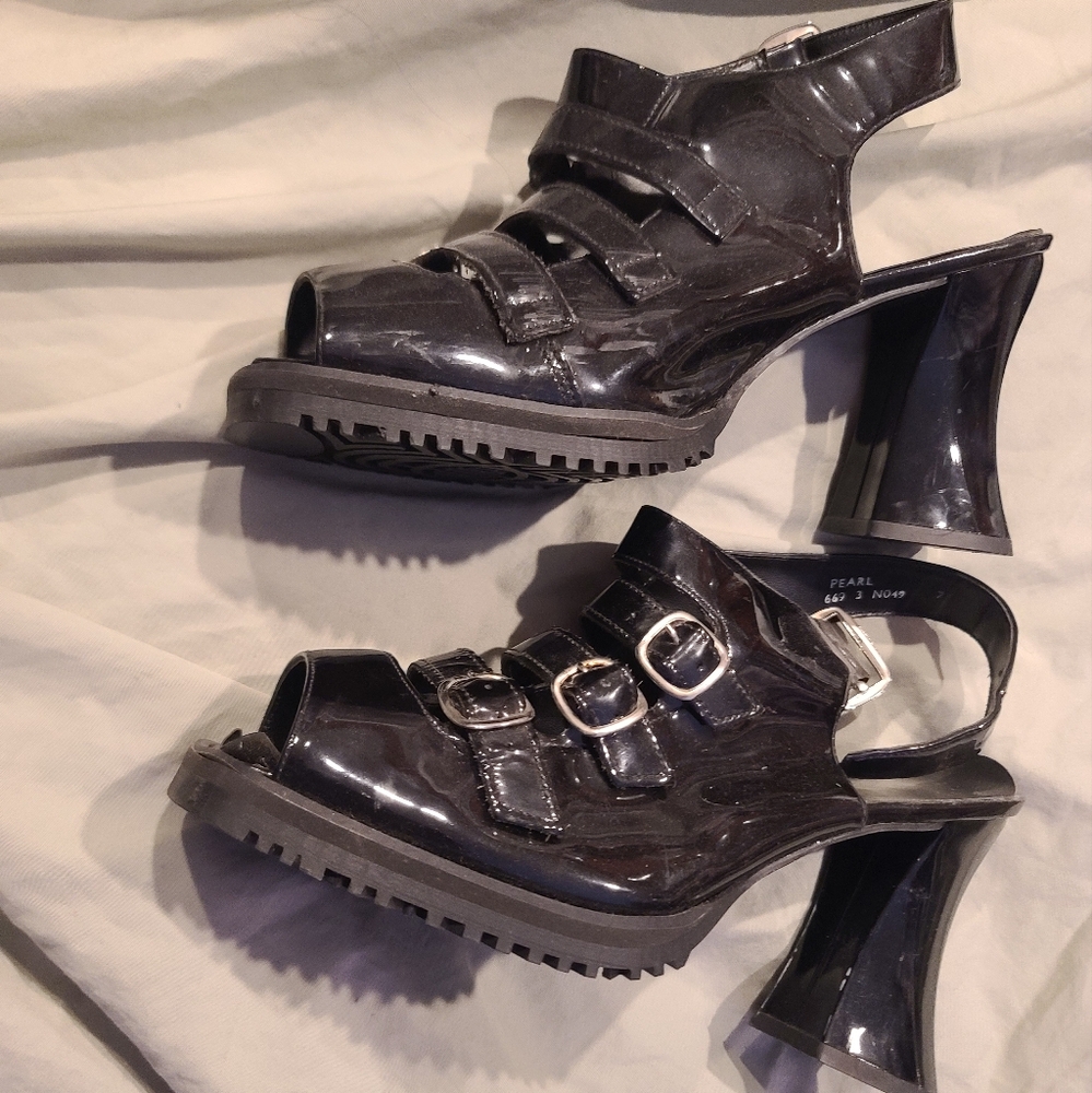 John fluevog vintage strap sandals.  Size 7.